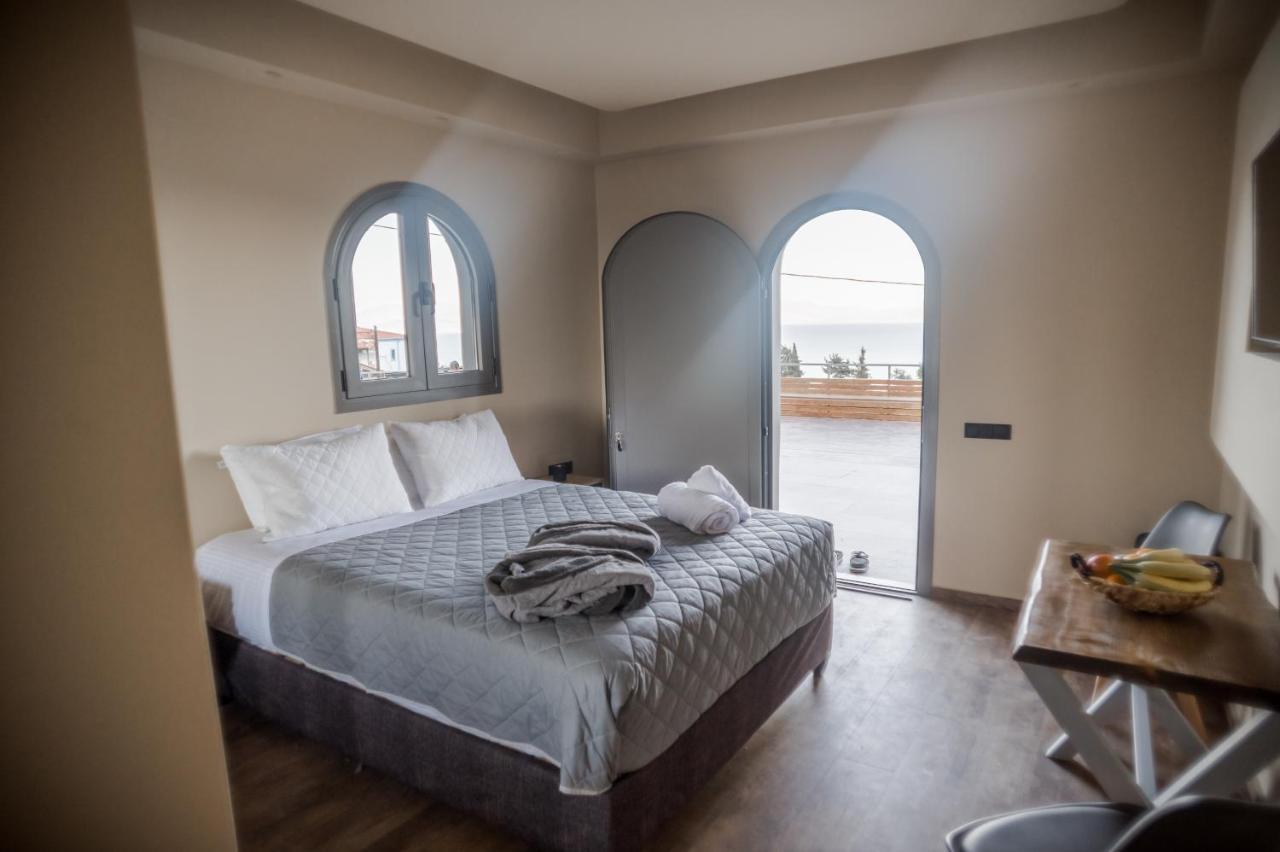 Seven Keys Luxury Suites Achílleion Exteriér fotografie