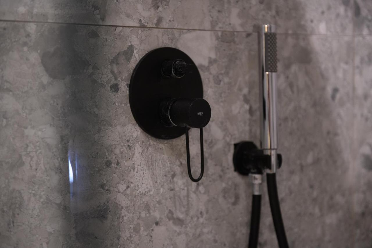 Seven Keys Luxury Suites Achílleion Exteriér fotografie