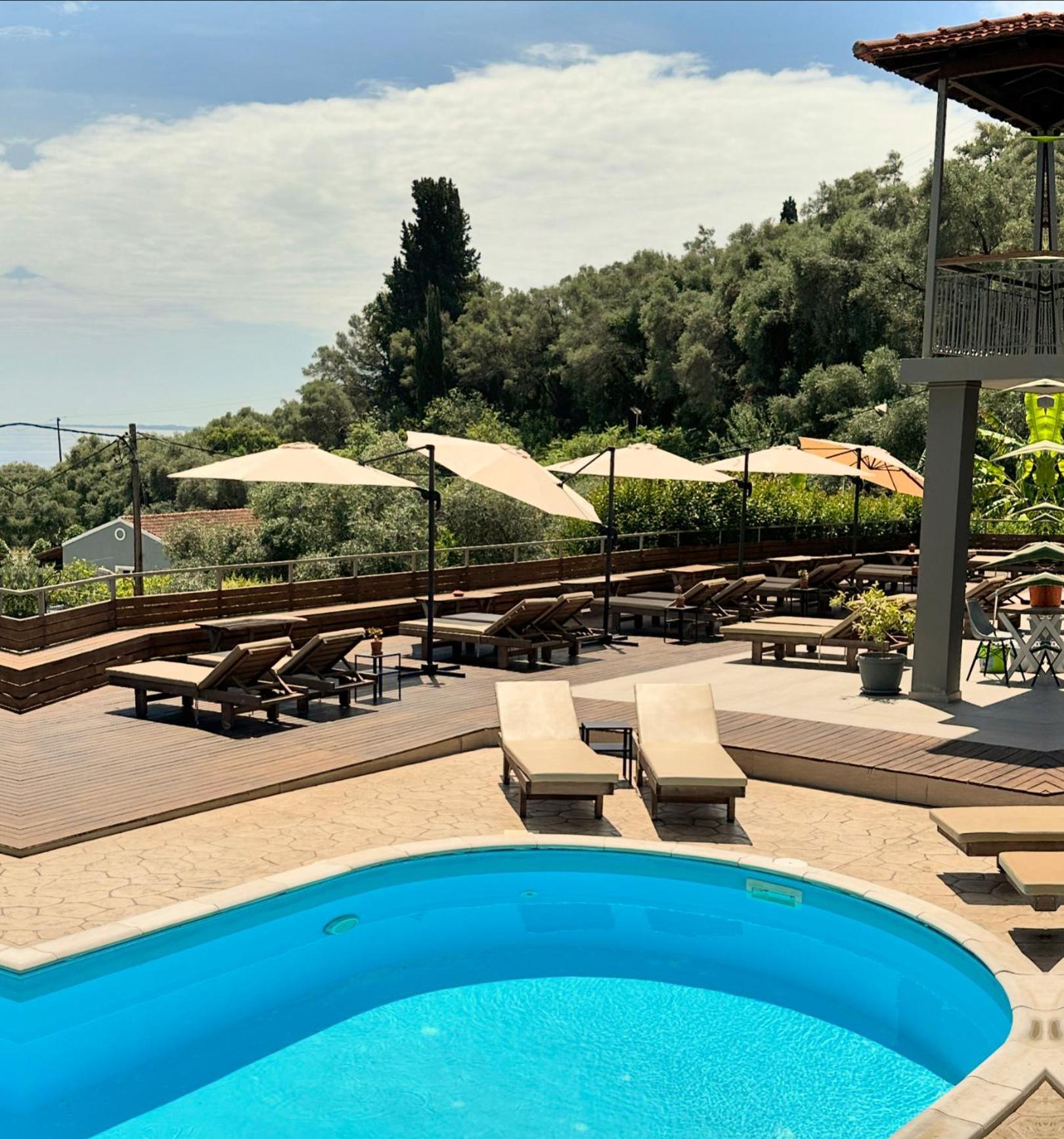 Seven Keys Luxury Suites Achílleion Exteriér fotografie